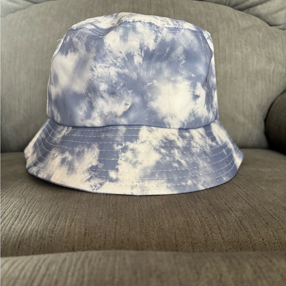 New Blue and White Tie-Dye Bucket Hat